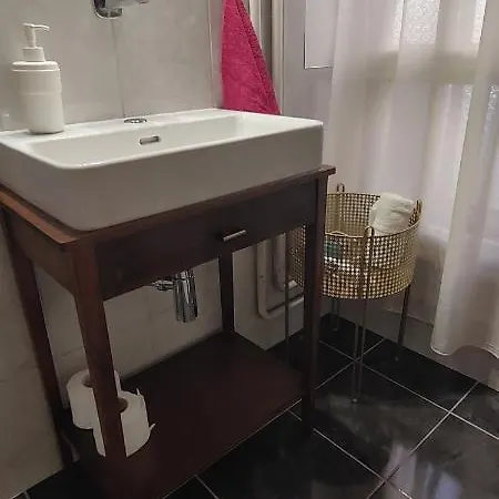 16 Apartment *